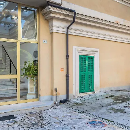 Corso Inglesi Appartaments Lägenhet *